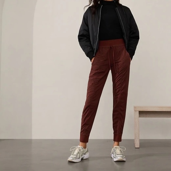 Athleta Attitude Mid Rise Jogger, Cherrywood, SIZE 2 - Picture 1 of 4